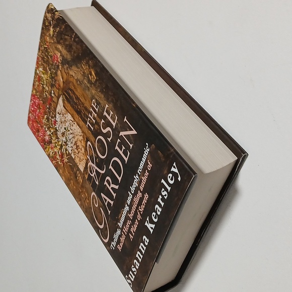 The Rose Garden by Susanna Kearsley Hardback Book - Picture 5 of 6